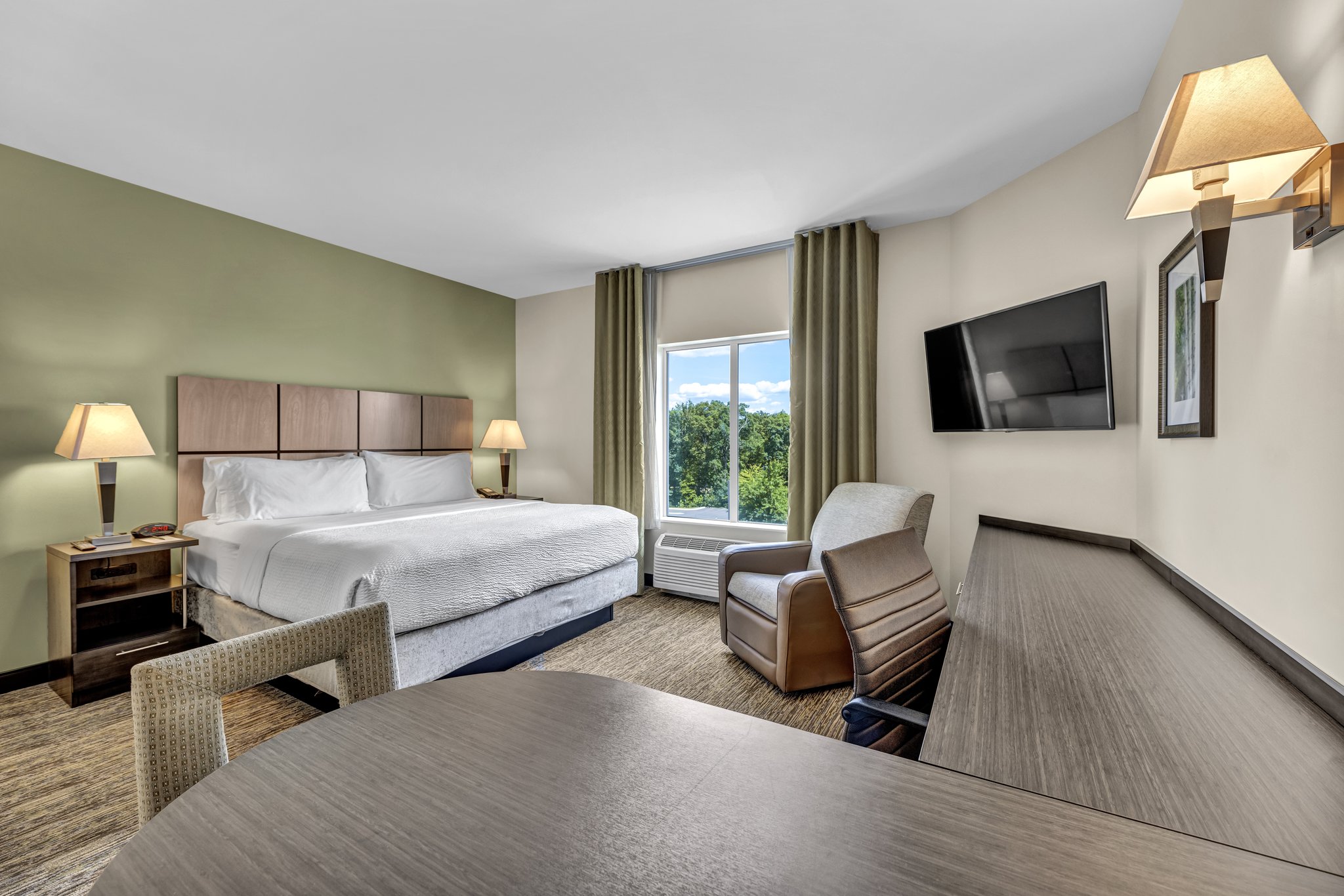 Candlewood Suites DUMFRIES - QUANTICO, an IHG hotel - Tap to explore photos