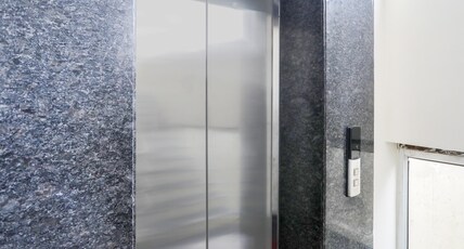 Collection O SSR Royal Suites Room Type - Classic