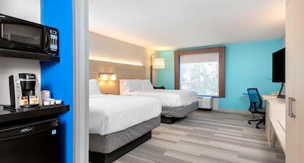 Holiday Inn Express Daphne-Spanish Fort Room Type - 2 Queen Beds Standard
