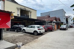 Hotel O Pondok Surya Near Fakultas Teknik Unhas Gowa