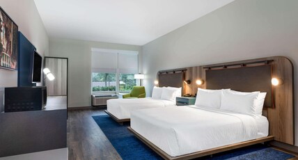 TRYP by Wyndham Orlando Room Type - 2 Queen Beds, Hearing Impaired Accessible Room, Non-Smoking TRYP by Wyndham Orlando Room Type - 2 Queen Beds, Hearing Impaired Accessible Room, Non-Smoking