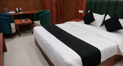 Hotel Sky Heaven Dalhousie Room Type - Deluxe Standard room (No View Room ) Hotel Sky Heaven Dalhousie Room Type - Deluxe Standard room (No View Room )