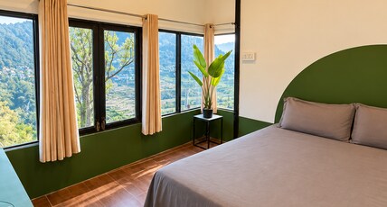 Snow N Shades Resort and Cafe Room Type - Duplex Premium Room Snow N Shades Resort and Cafe Room Type - Duplex Premium Room
