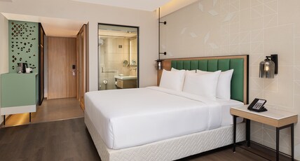 Hilton Garden Inn Surat City Centre Room Type - King Guest Room