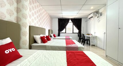 Hotel O Wg Guest House Room Type - Family Room with Shared Bathroom