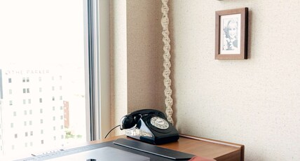 Graduate by Hilton Tucson Room Type - GRADUATE QUEEN QUEEN