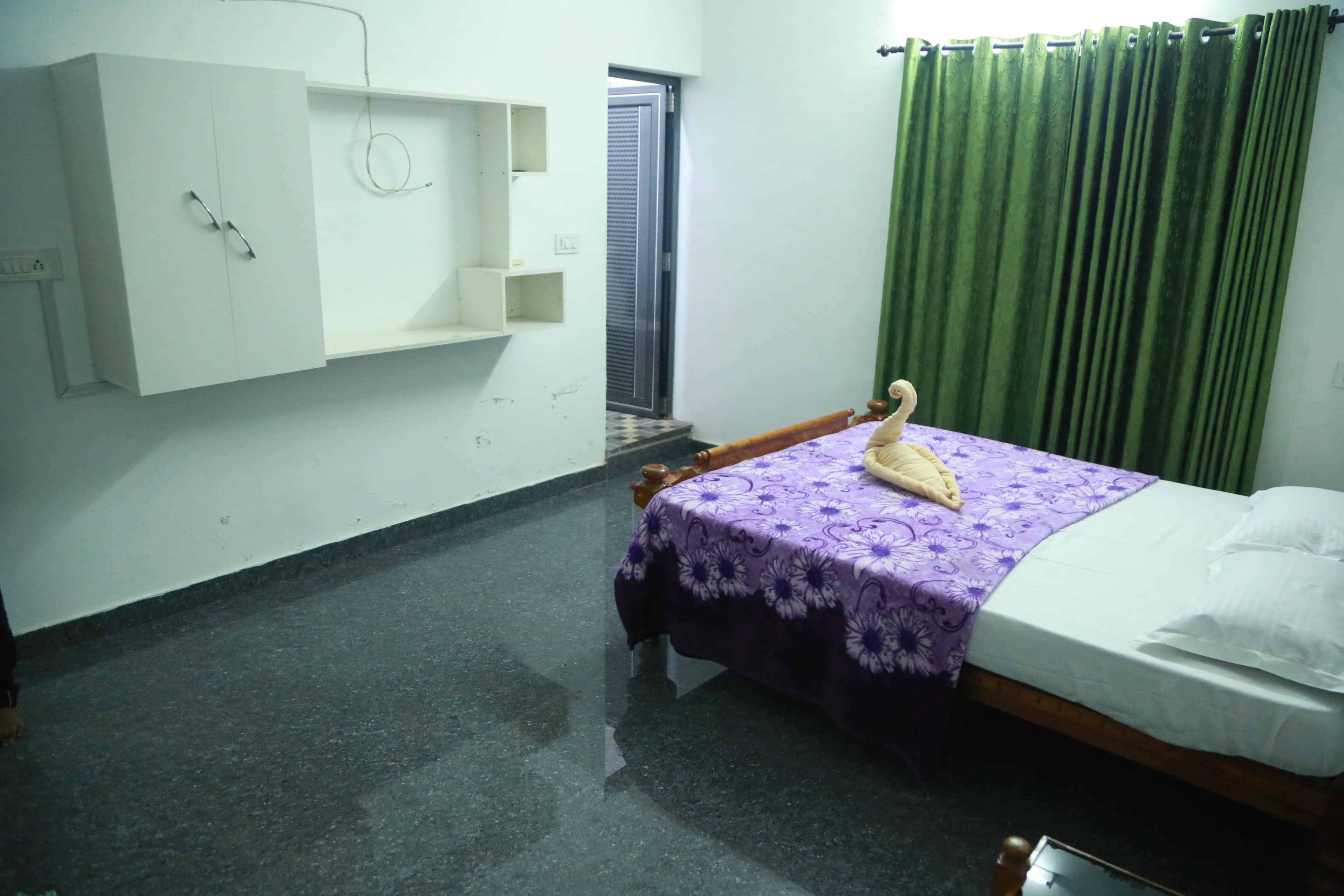 Gulmohar Villas Wayanad - Tap to explore photos