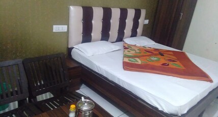 Hotel Sunpark (Daria) Room Type - Deluxe Non AC Rooms
