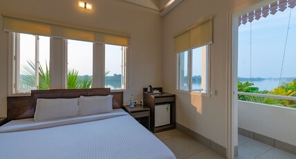 Jalchhabi Hotel And Resort Room Type - Executive Room With Balcony
