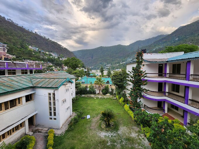 GMVN Uttarkashi Bhagirathi Tourist Bungalow - Tap to explore photos