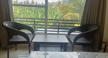 HIDEAWAY FARM STAY HAMPI Room Type - Primium room 2