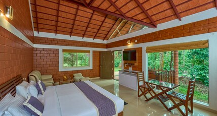 Coffee Grove Resort  Room Type - Luxury Cottage