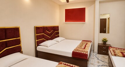 Shri Mangal Palace Room Type - Family Deluxe Room
