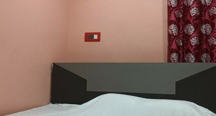 New SriGopal Lodge Room Type - DELUXE AC