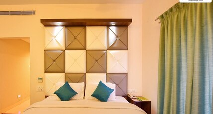 Hotel Sanman Gardenia Room Type - Studio Room 194 Square Feet