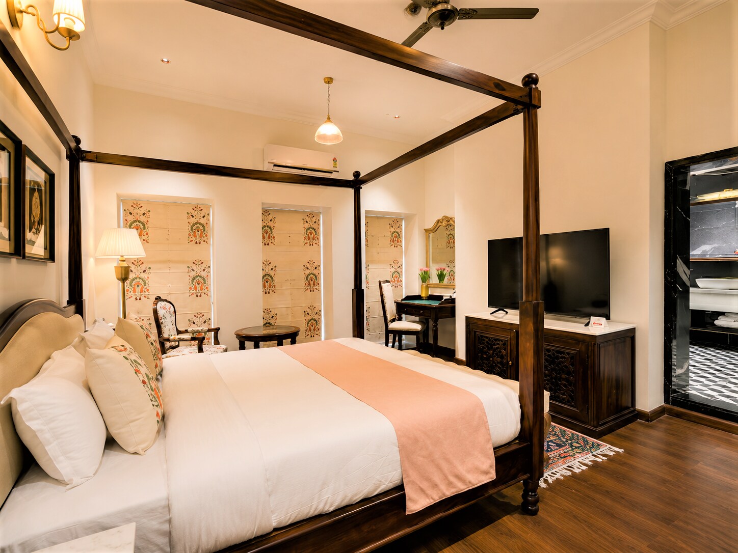 Chandralok - A Boutique Hotel in Udaipur Near Fateh Sagar Lake - Tap to explore photos