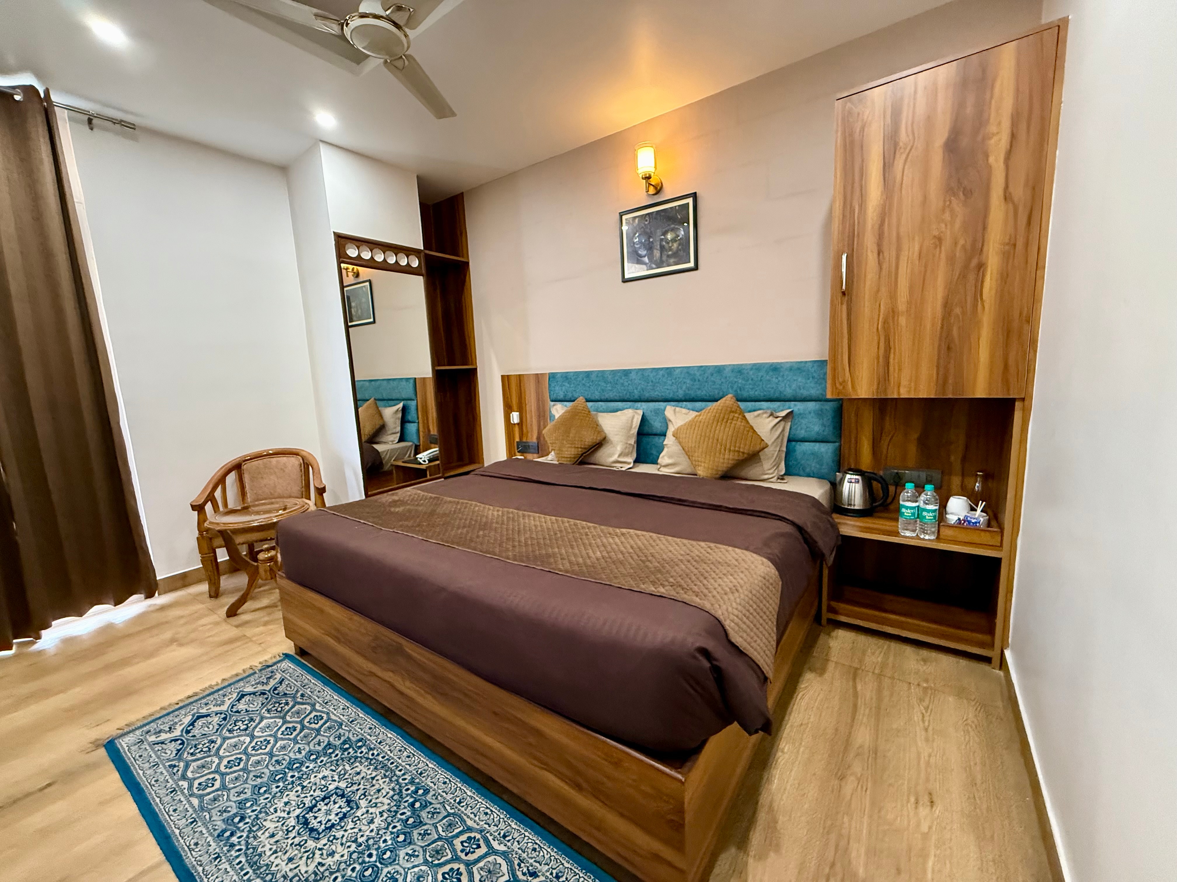 Hotel Mahadev Rishikesh - Tap to explore photos
