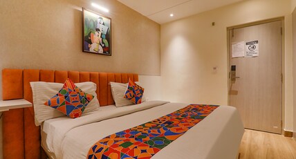 FabHotel Geetraj Palace Room Type - Deluxe Room