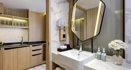 NOVOTEL RAYONG CONVENTION CENTRE Room Type - Superior Room 1 king Bed And Sofa