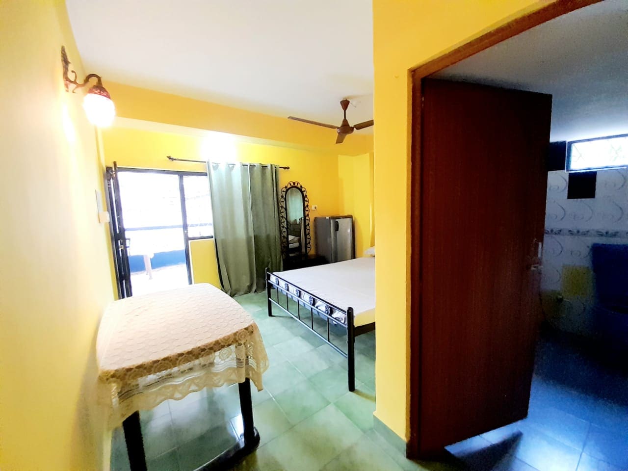 Quad homestay room - Tap to explore photos