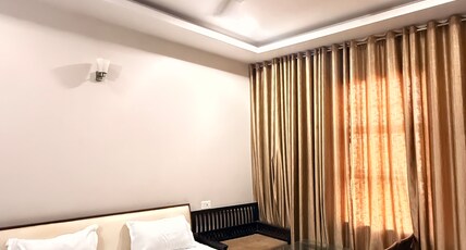 Hotel 7 Seas Room Type - Super Deluxe Room