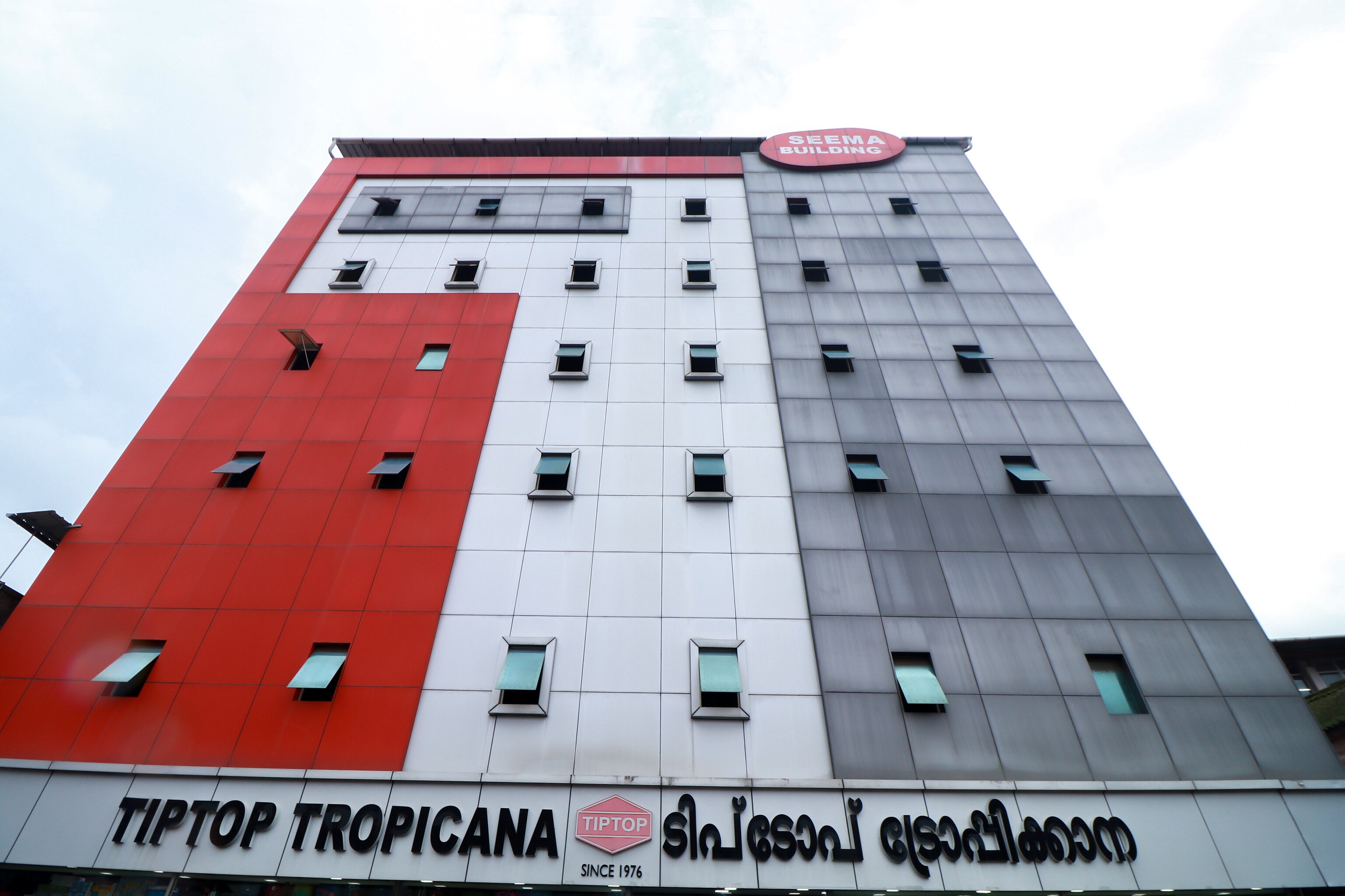 OYO Delma Residency - Tap to explore photos