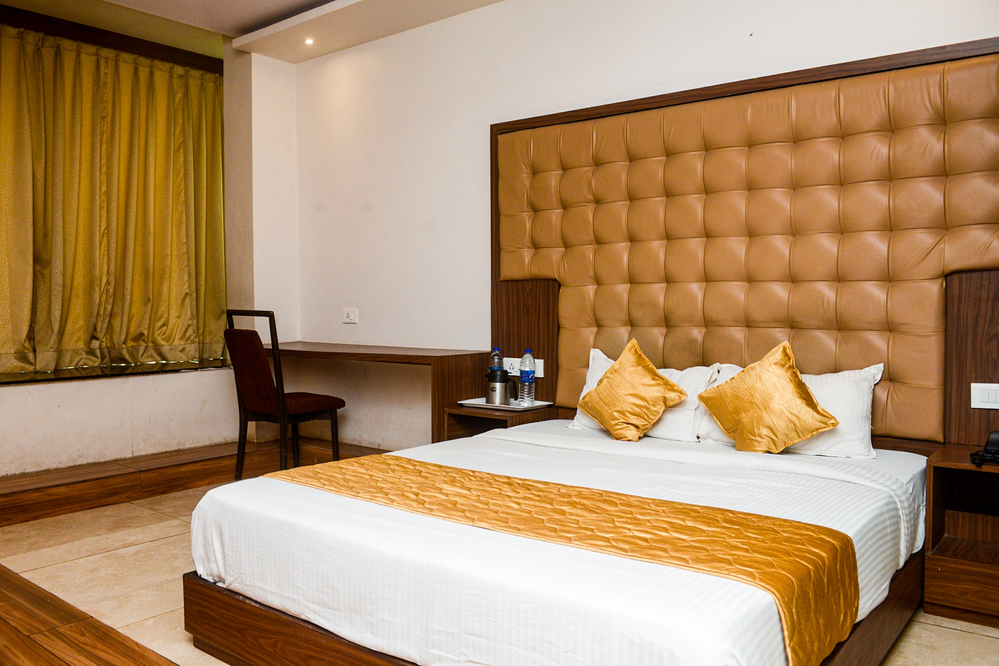 Hotel BKC Inn Near Trade Centre, Visa Consulate - Tap to explore photos