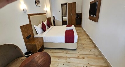 INDIANA HILLS Room Type - superior room