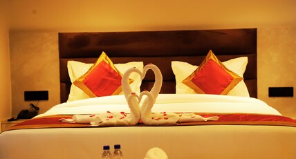 Hotel Kamakhya Inn By BookingCare Room Type - Super Deluxe Room