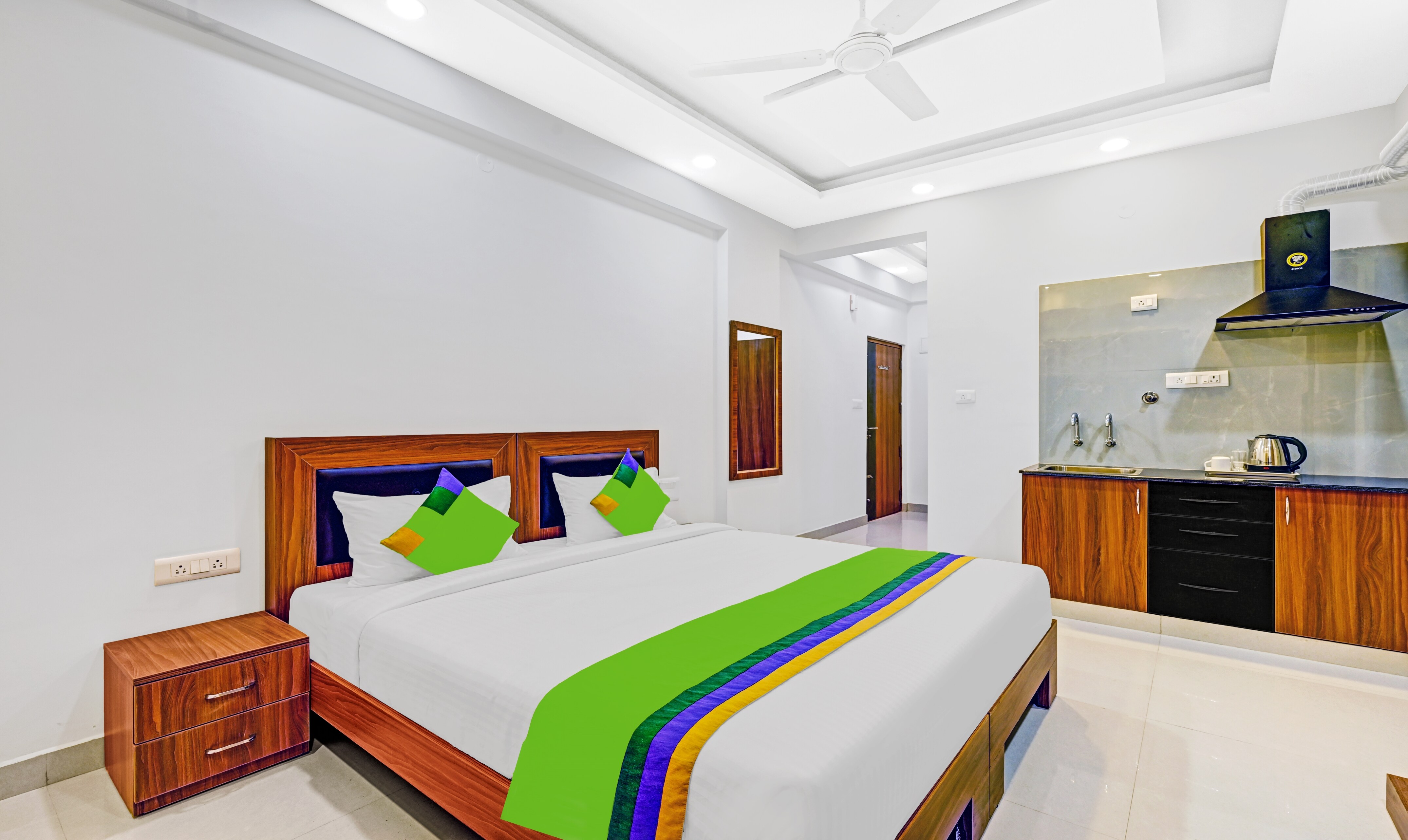 Worldtree Suites Manyata - Tap to explore photos