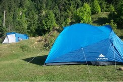 DeepForest Camps | Tents with mountains view