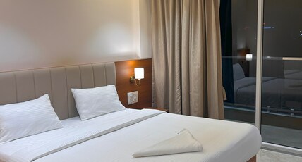 Hotel Neem Heritage Room Type - Deluxe Double Room with Balcony