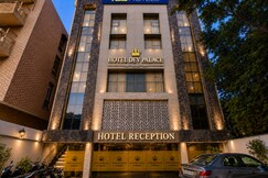FabHotel Prime Dev Palace