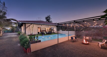 SaffronStays Ivy Courtyard Room Type - SaffronStays Ivy Courtyard
