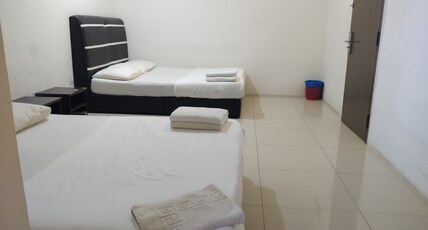 Hotel O Nk Impian Room Type - Suite Family