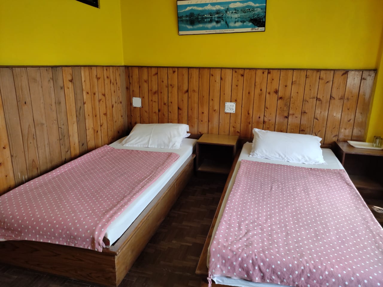 Hotel Mhelung - Tap to explore photos