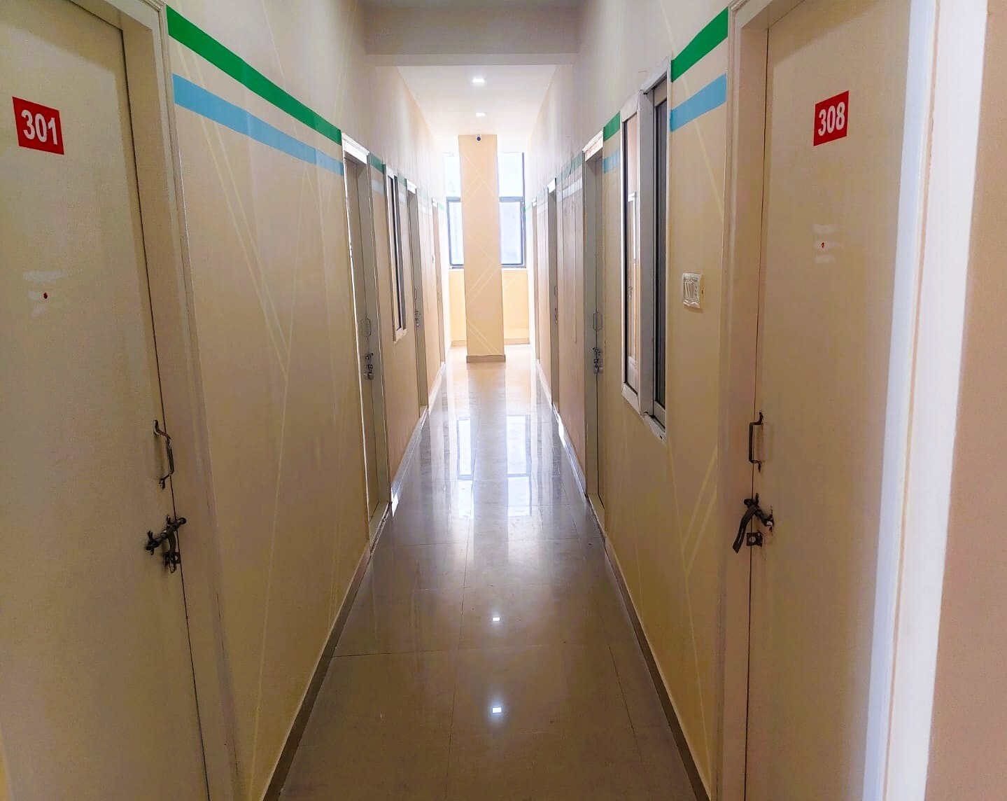 Chamundeshwari Boarding and Lodging - Tap to explore photos