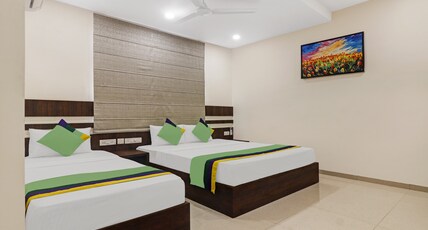 Treebo Arastu Grand Room Type - Superior Room