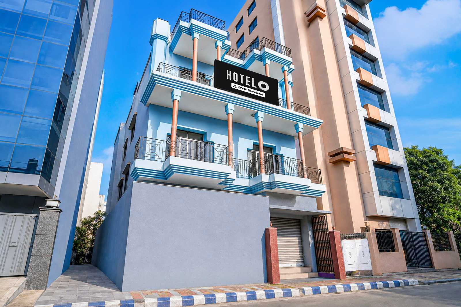 Flagship OYO Hotel Salt Lakeview Bidhannagar - Tap to explore photos
