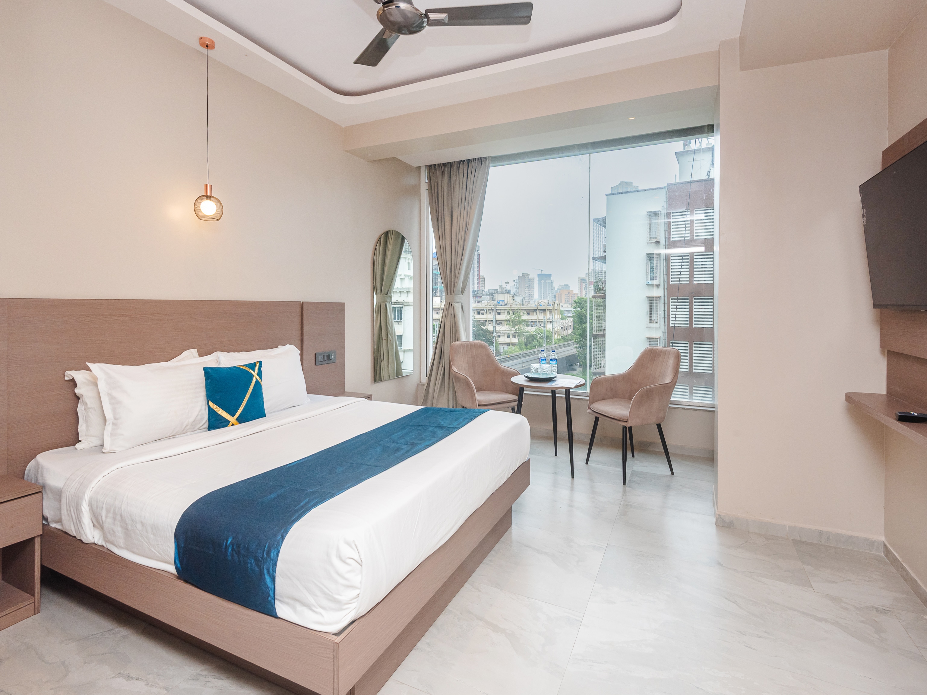 Hotel Aura  Near Malad Link Road - Tap to explore photos