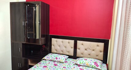 Ansh Paying Guest House VNS Room Type - Double Bed Non Ac Room With Queen Size Bed