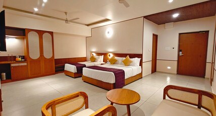 Hotel Giriya Room Type - Executive Triple