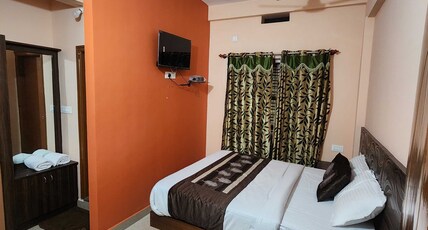 REST N NEST Room Type - Deluxe Room Non AC