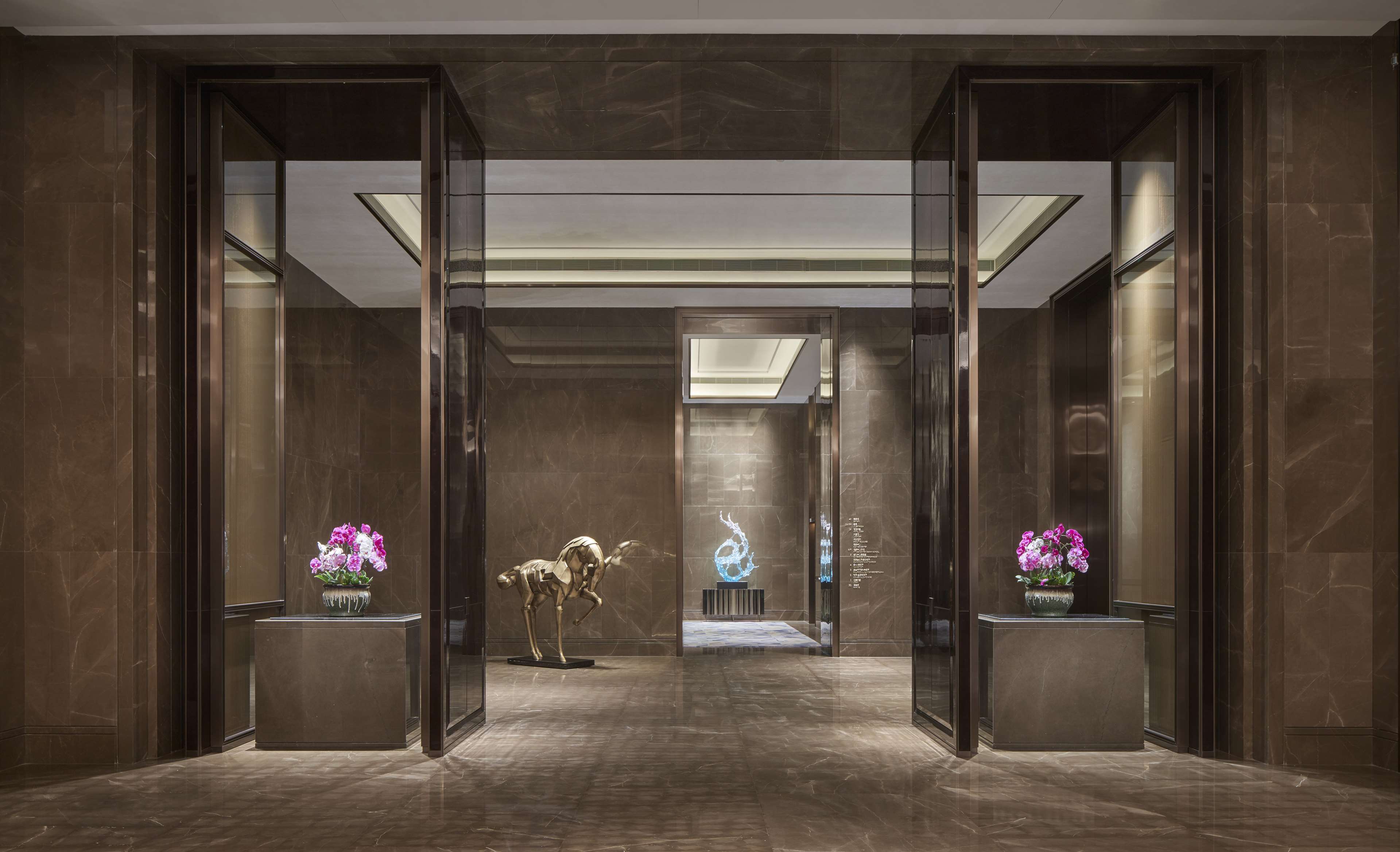Hyatt Regency Lanzhou - Tap to explore photos