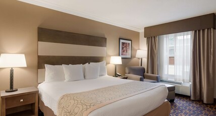 Best Western Butch Cassidy Inn Room Type - 1 King Bed, Non-Smoking, Jacuzzi, Wireless High-Speed Internet, Microwave And Refrigerator, Coffee M Best Western Butch Cassidy Inn Room Type - 1 King Bed, Non-Smoking, Jacuzzi, Wireless High-Speed Internet, Microwave And Refrigerator, Coffee M