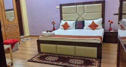 Bakshi Home Stay Room Type - Bedroom 1