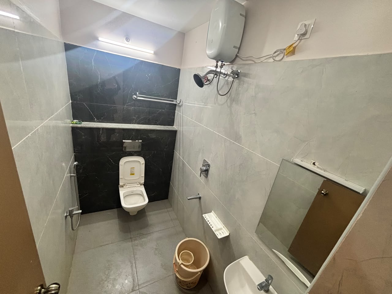 Azhagar Residency - Tap to explore photos