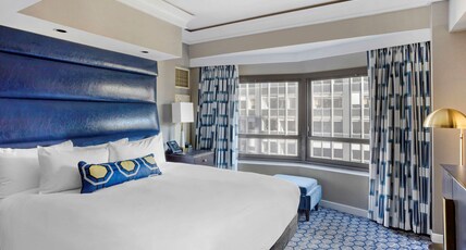 Hilton Club New York Room Type - 2 BEDROOM KING SUITE Hilton Club New York Room Type - 2 BEDROOM KING SUITE