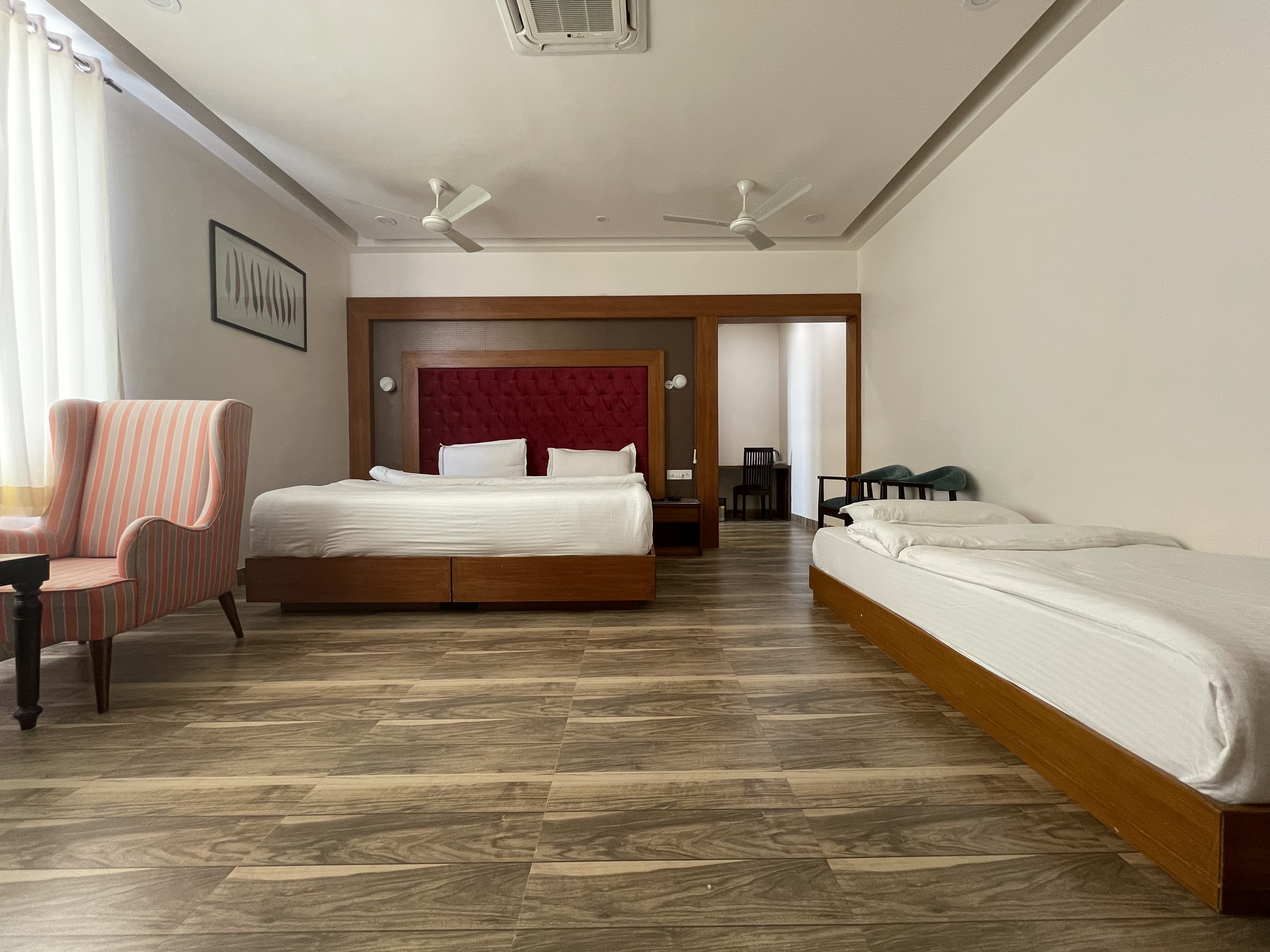 HOTEL JESRAJ - Tap to explore photos