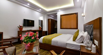 Hotel Zypher Ladakh Room Type - Deluxe Rooms